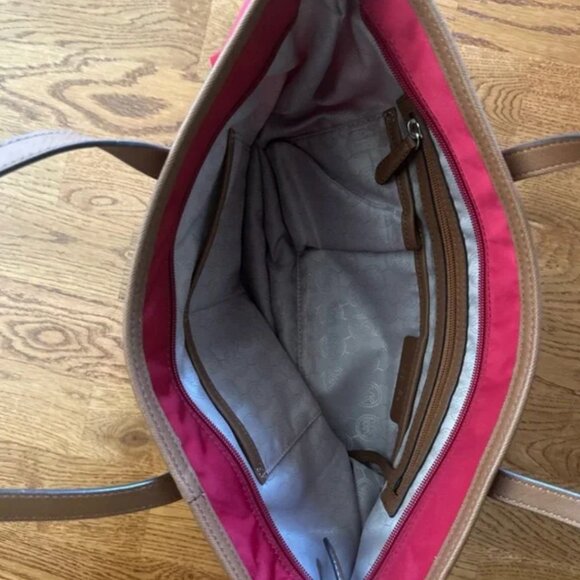 Michael Kors Kempton Red Nylon Brown Leather Tote Pocket Hand Shoulder Bag Zip - Picture 4 of 7